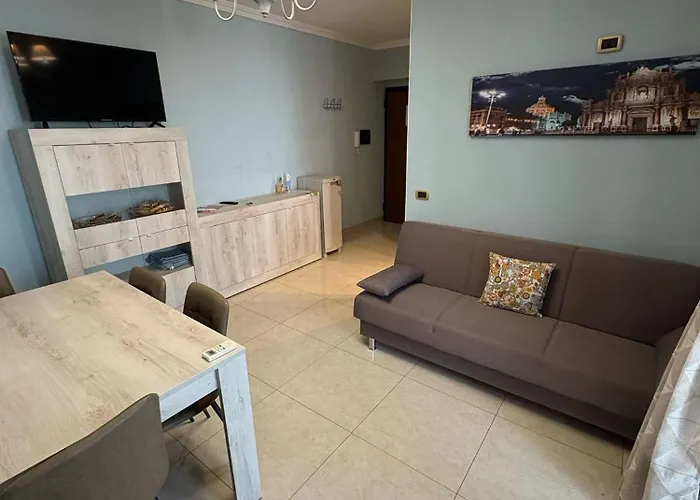 House Civic 27 Apartament Katania